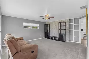 320 S Seminole Ave, Lake Alfred, FL 33850 - Photo 11