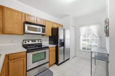 417 Wilton Circle, Sanford, FL 32773 - Photo 9