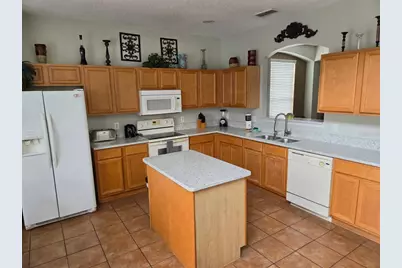 256 Sevilla Avenue, Davenport, FL 33897 - Photo 5