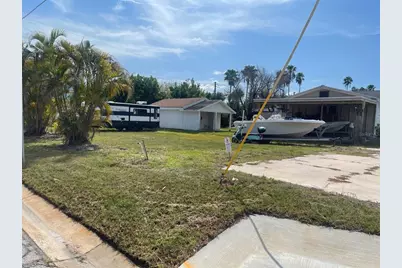 14065 Palm St, Madeira Beach, FL 33708 - Photo 45