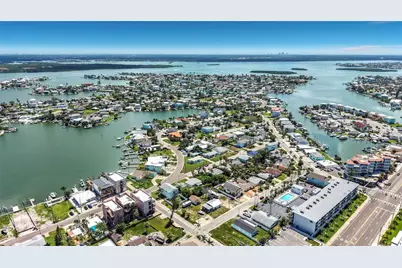 14065 Palm St, Madeira Beach, FL 33708 - Photo 5
