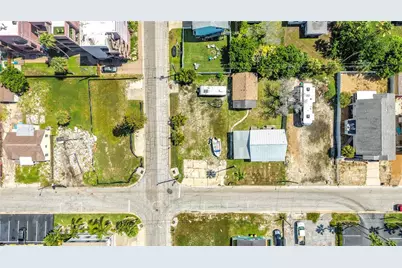 14065 Palm St, Madeira Beach, FL 33708 - Photo 21