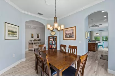 5948 Sandstone Avenue, Sarasota, FL 34243 - Photo 7