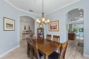5948 Sandstone Ave, Sarasota, FL 34243 - Photo 7