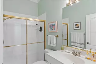 5948 Sandstone Ave, Sarasota, FL 34243 - Photo 15