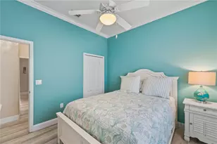 5948 Sandstone Ave, Sarasota, FL 34243 - Photo 13