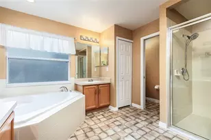 1059 Bluegrass Dr, Groveland, FL 34736 - Photo 21