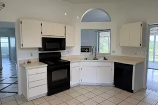 4633 Hazelgrove Dr, Orlando, FL 32818 - Photo 5