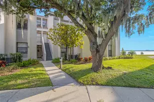 410 Laurel Cove Way, Winter Haven, FL 33884 - Photo 1