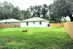 445 NW 10th Ave, Webster, FL 33597 - Photo 25