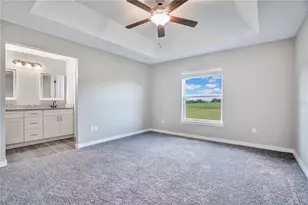 8833 Hampshire Dr, Sebring, FL 33876 - Photo 13