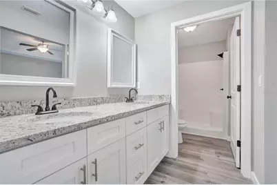 8833 Hampshire Drive, Sebring, FL 33876 - Photo 15