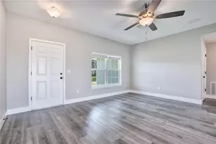 8833 Hampshire Dr, Sebring, FL 33876 - Photo 7