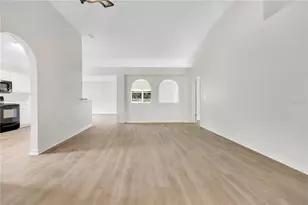 6203 Venezia Pl, Riverview, FL 33578 - Photo 5