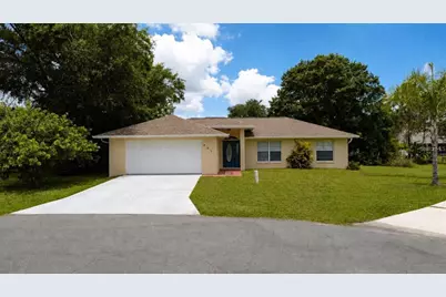 907 Hendon Place, Kissimmee, FL 34758 - Photo 1