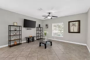 1677 Ludington Ave, Wesley Chapel, FL 33543 - Photo 9