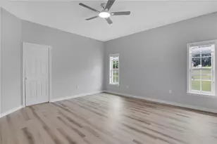 22841 Stallion Dr, Sorrento, FL 32776 - Photo 15
