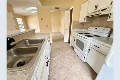 437 Wood Rose Lane, Altamonte Springs, FL 32714 - Photo 9