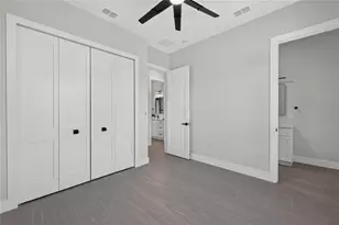 9668 President Cir, Port Charlotte, FL 33981 - Photo 29