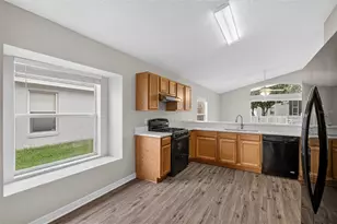 1157 Ballyshannon Pkwy, Orlando, FL 32828 - Photo 11