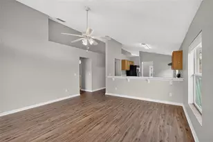 1157 Ballyshannon Pkwy, Orlando, FL 32828 - Photo 29