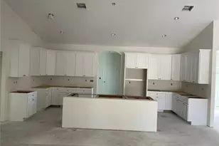 12185 SW 98th St, Dunnellon, FL 34432 - Photo 3