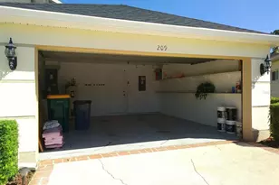 209 Westmoreland Cir, Kissimmee, FL 34744 - Photo 11