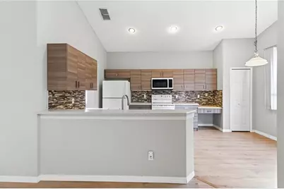 2412 Runyon Circle, Orlando, FL 32837 - Photo 11