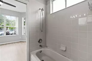 2412 Runyon Cir, Orlando, FL 32837 - Photo 27