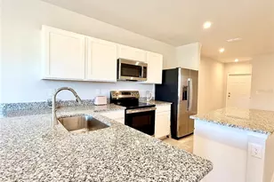 1188 Port Blue Wy, Lady Lake, FL 32159 - Photo 7