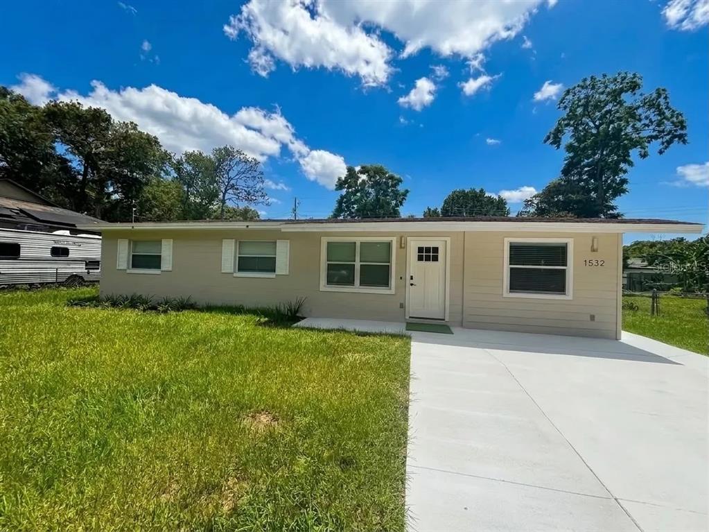1532 E Votaw Rd - 1532 E Votaw Rd, Apopka, FL 32703 Luxury Property | Jose Angel Pina