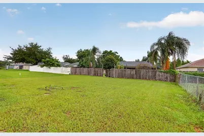 145 Dorchester Court, Kissimmee, FL 34758 - Photo 31