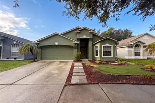 6941 Crown Lake Dr, Gibsonton, FL 33534 - Photo 19