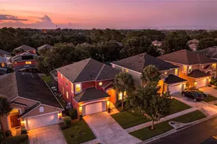 8667 La Isla Dr, Kissimmee, FL 34747 - Photo 5