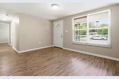 3209 N 45th Street, Tampa, FL 33605 - Photo 5