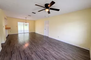 3664 SW Ivy Pl, Dunnellon, FL 34431 - Photo 3