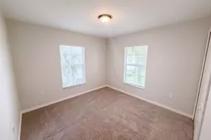 37557 Daliha Terrace, Zephyrhills, FL 33542 - Photo 17