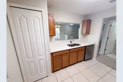 37557 Daliha Terrace, Zephyrhills, FL 33542 - Photo 11