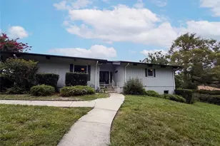 925 Park Pl, Deland, FL 32720 - Photo 1