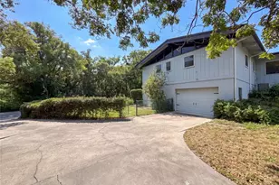 925 Park Pl, Deland, FL 32720 - Photo 5