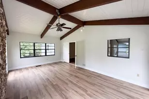 925 Park Pl, Deland, FL 32720 - Photo 9