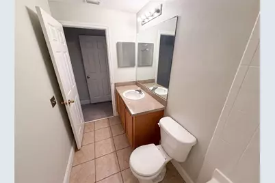 112 Coquina Bay Drive, Saint Petersburg, FL 33705 - Photo 29