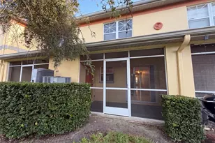 112 Coquina Bay Drive, Saint Petersburg, FL 33705 - Photo 5