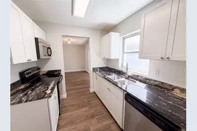 5064 Bromley Avenue, Spring Hill, FL 34609 - Photo 7