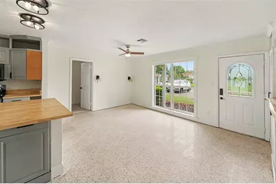 766 41st Avenue NE, Saint Petersburg, FL 33703 - Photo 5