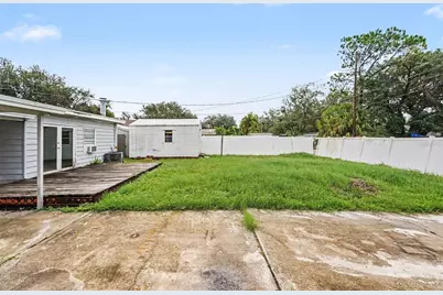 766 41st Avenue NE, Saint Petersburg, FL 33703 - Photo 29