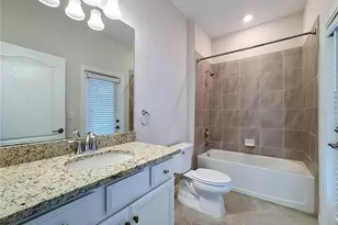 10185 Colubrina Dr, Venice, FL 34293 - Photo 27