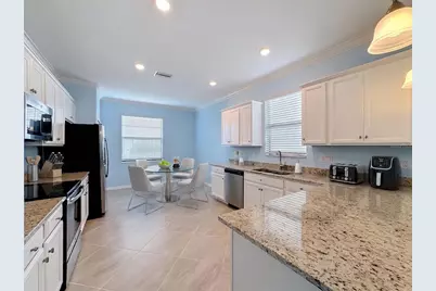 10185 Colubrina Drive, Venice, FL 34293 - Photo 11