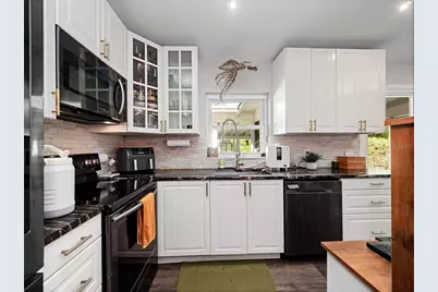 106 E Jinkins Circle, Sanford, FL 32773 - Photo 11