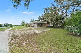6925 Treehaven Dr, Spring Hill, FL 34606 - Photo 3